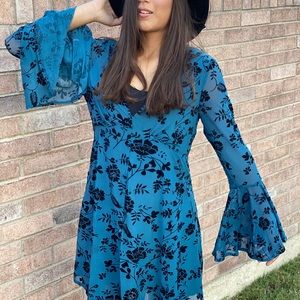 blue bell sleeve floral dress